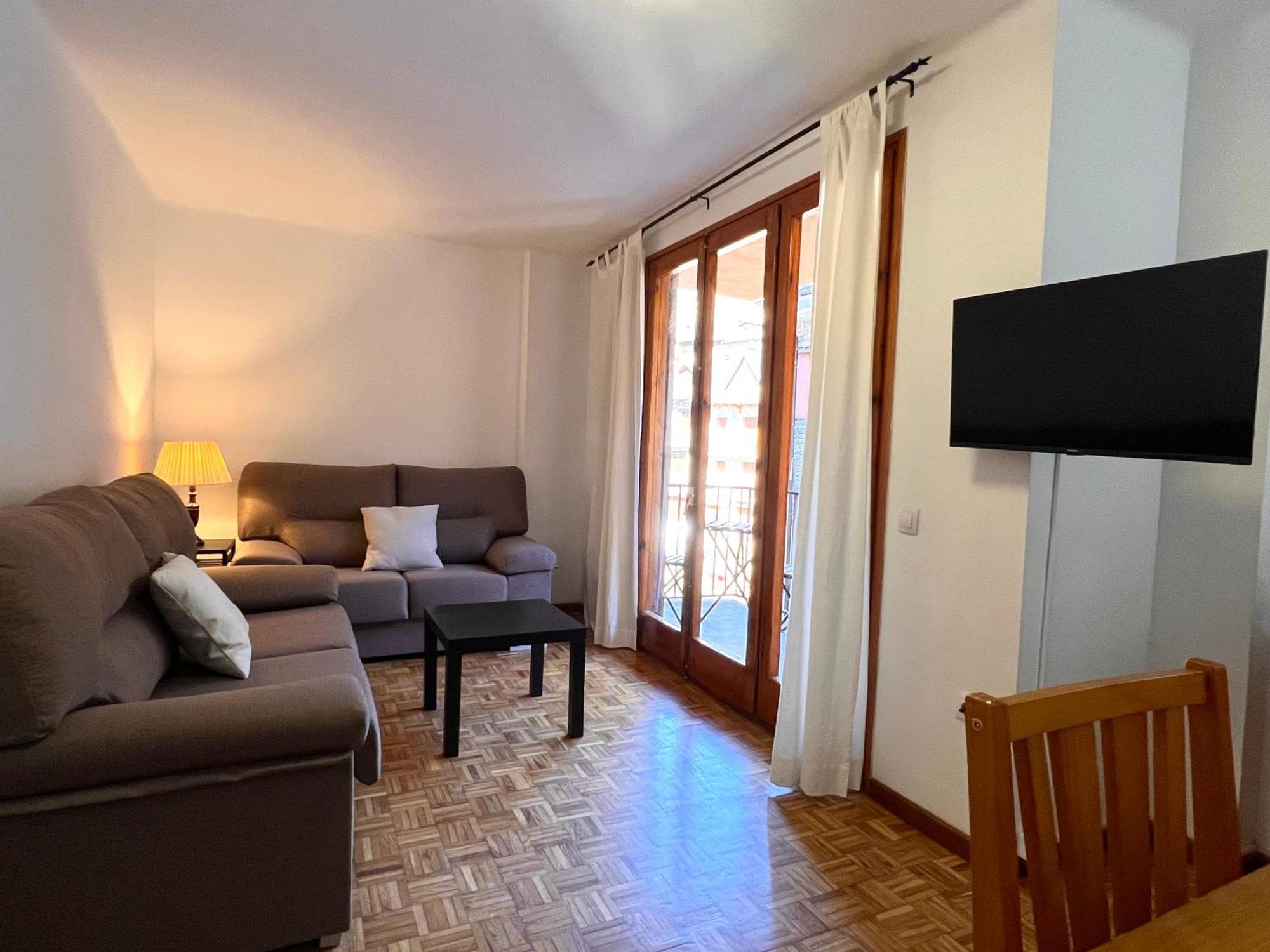 Apartaments Matxicots - L'Amfitriona Rialp Extérieur photo