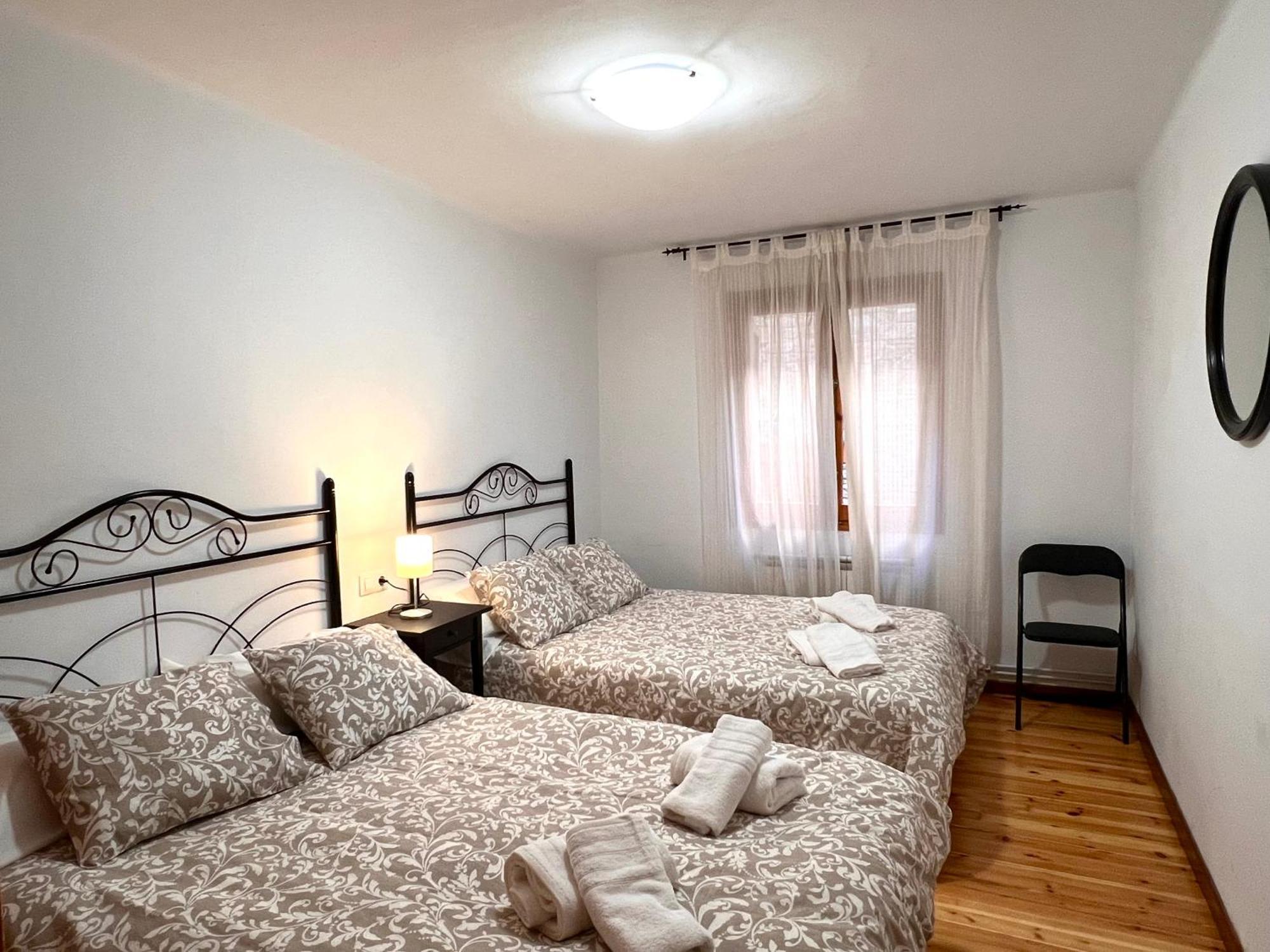 Apartaments Matxicots - L'Amfitriona Rialp Extérieur photo